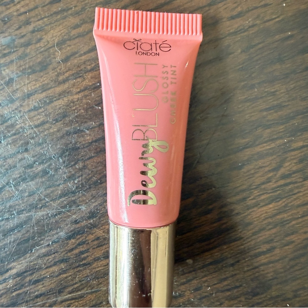 Make up Bundle Tarte Blush, Halo, Lancer, Ciate, Urban Skin RX, Defiance Beauty - Picture 10 of 16